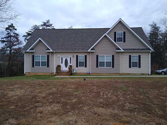 Gutter Cleaning on Wind Ridge Dr Ruckersville VA