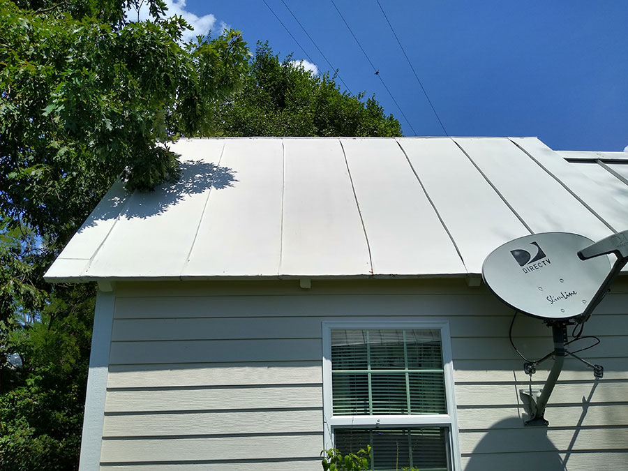 Metal Roof Cleaning on Haden Martin Rd. in Palmyra, VA