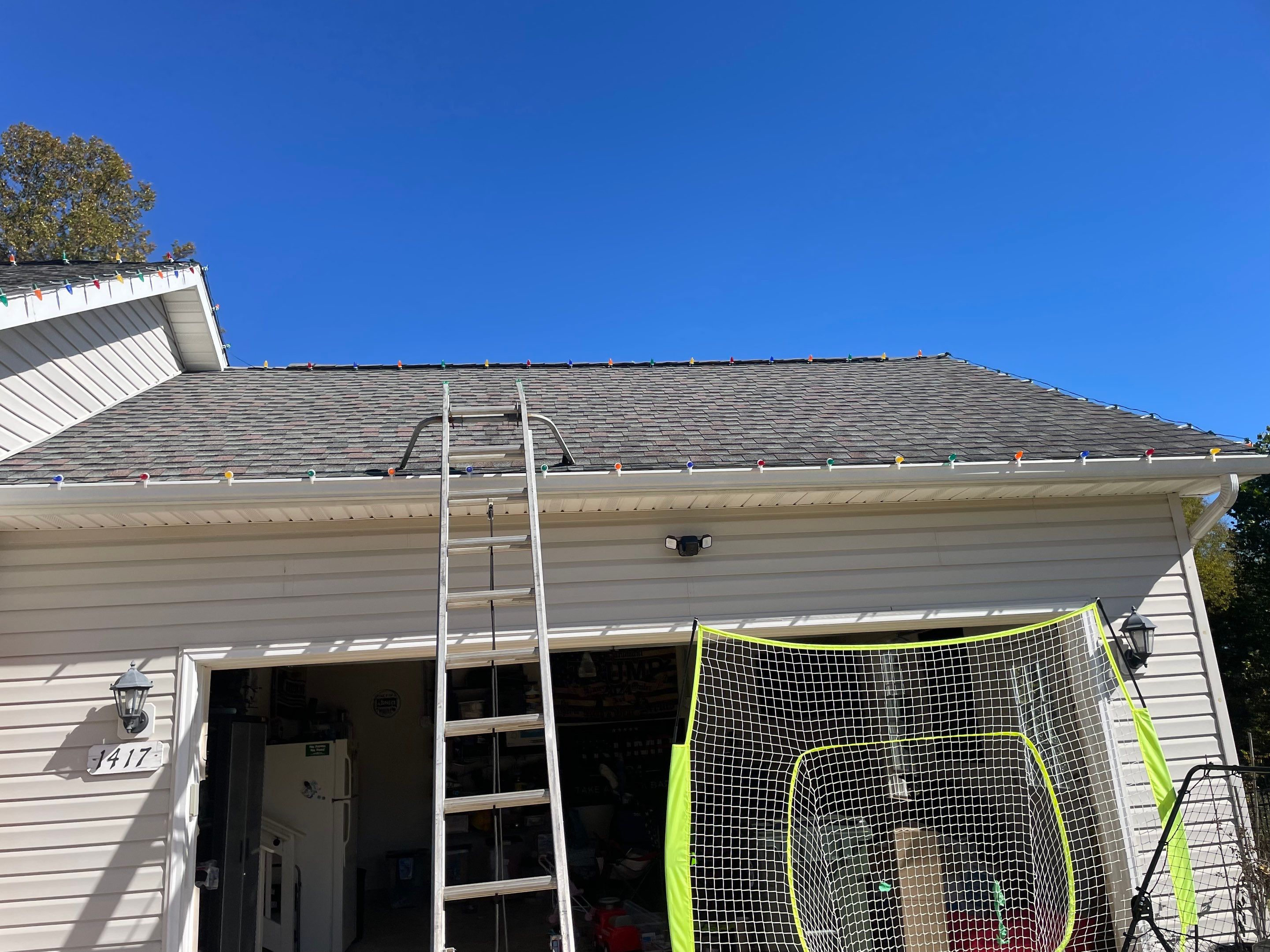 Culpeper, VA Christmas Lights Installation - Dr. Powerwash