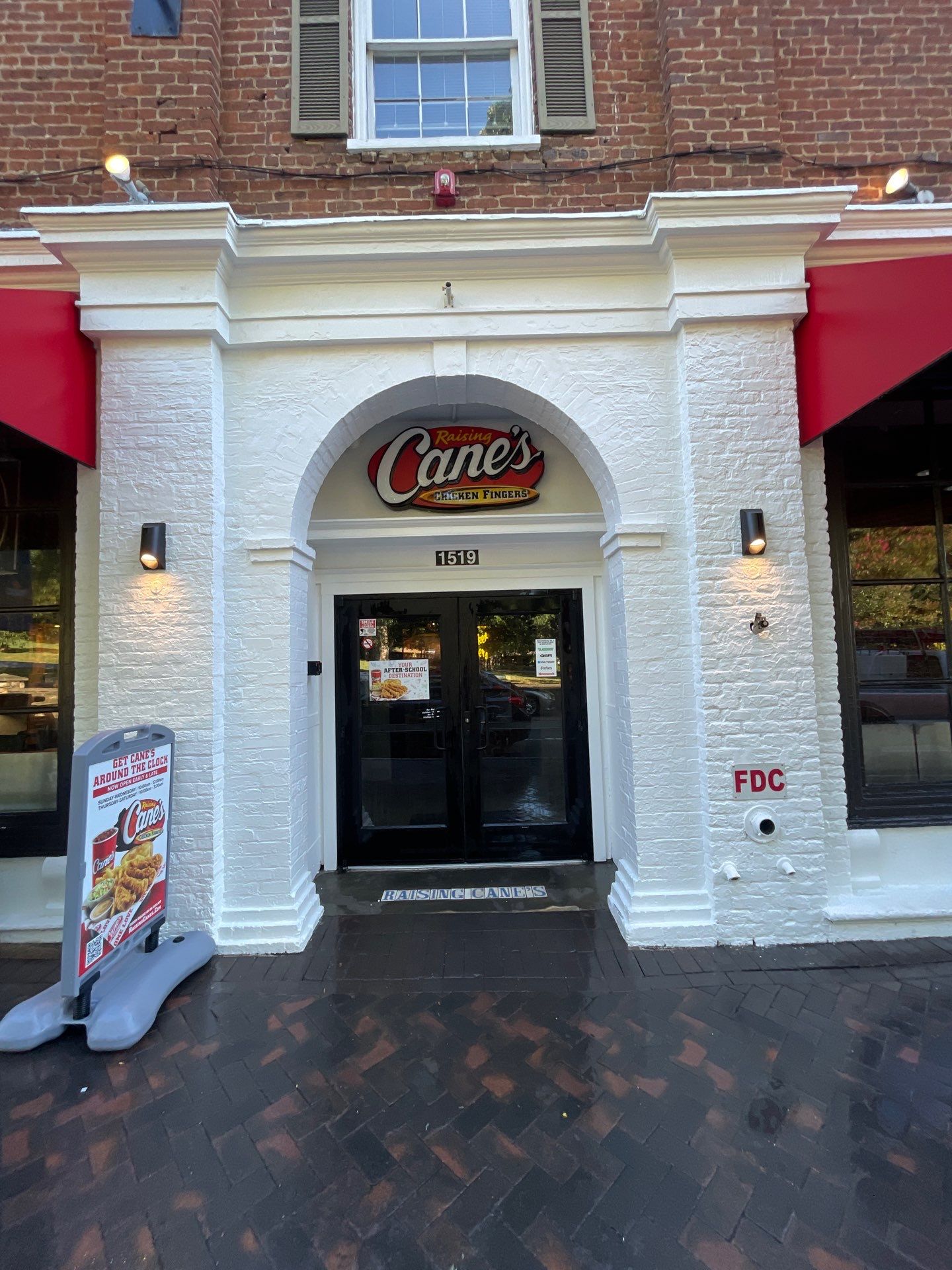 Raising Canes Building Pressure Washing in Charlottesville